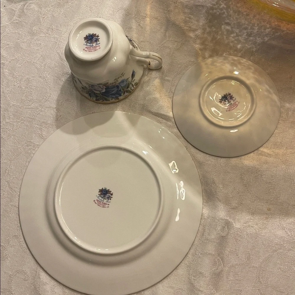 Royal Albert discontinued charming